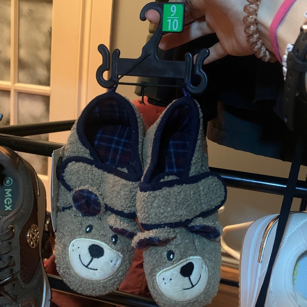 NWT George Bear Kids Slippers 9-10